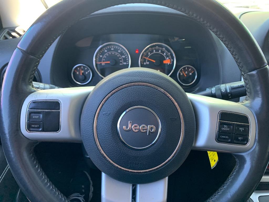 2017 Jeep Compass Latitude - Photo 13