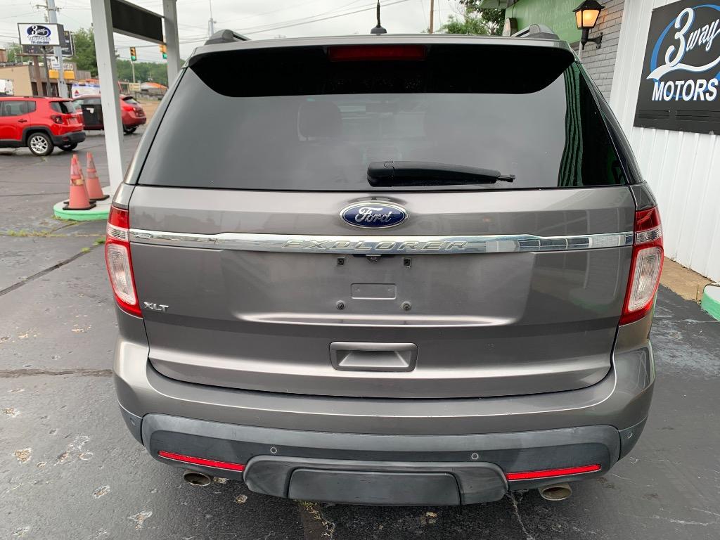 2012 Ford Explorer XLT - Photo 6