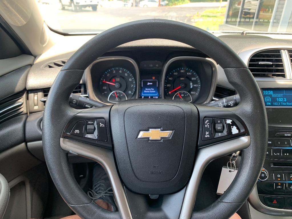 2014 Chevrolet Malibu Fleet - Photo 11
