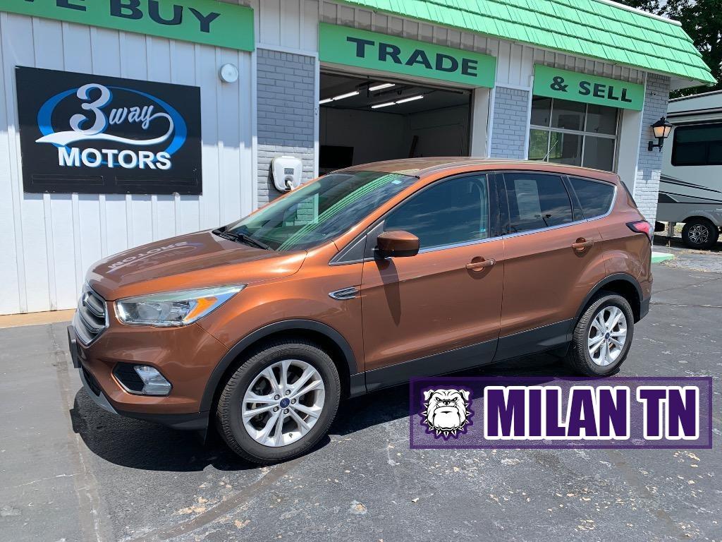 2017 Ford Escape SE's photo